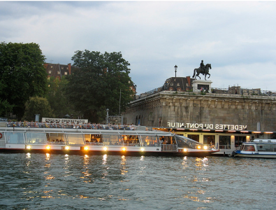 Les Vedettes du Pont Neuf, low cost cruise on the Seine