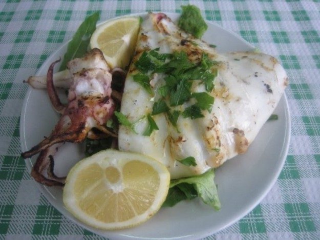 Eating low cost in Naples: Donna Teresa restaurant