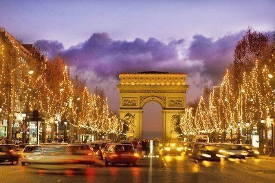 A walk in Paris, an apartment to feel local