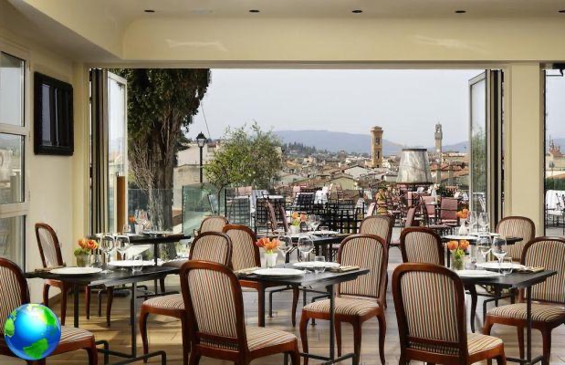 Dormindo em Florença: Hotel Kraft, serviços e localização