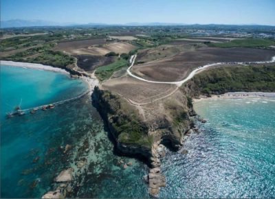 Vasto: dans l'histoire des Abruzzes et la nature bordent la mer Adriatique