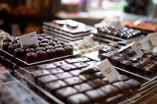 Antwerp: where to eat chocolate and chips