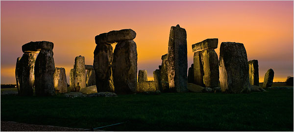 Stonehenge travel