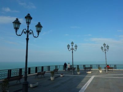 San Vito Chietino: admira el mar desde un espolón rocoso