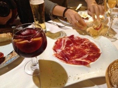 Los Corales: where to eat tapas in Seville and feel at home