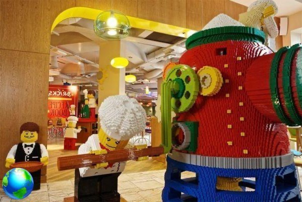 Hotel Lego na Califórnia, dormindo entre os tijolos