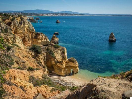 What to see in the Algarve: a road trip in southern Portugal
