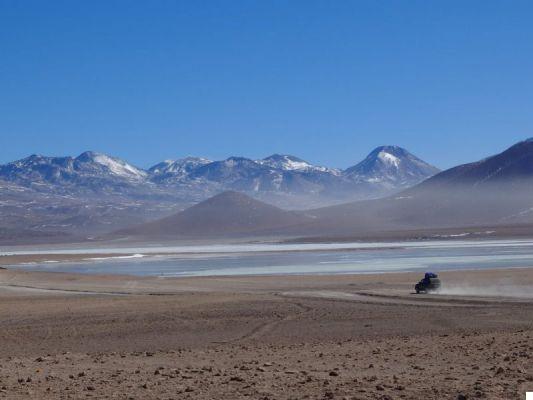 Bolivia: 3 or 4 day tour to Salar de Uyuni