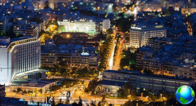 Vie nocturne d'Athènes