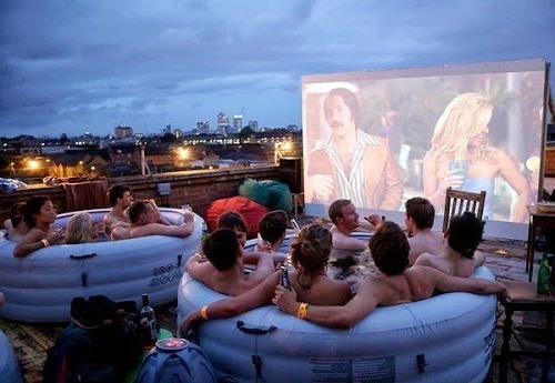 Cine de verano en los tejados de Londres: Hot Tub Cinema