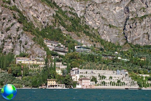 Spring on Lake Garda: 2 itinerant days by the lake