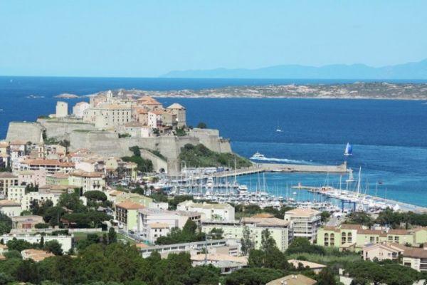 Consejos e información sobre vacaciones en Córcega