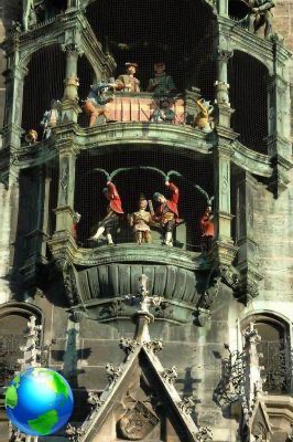 Munich Glockenspiel: el carillón de Marienplatz
